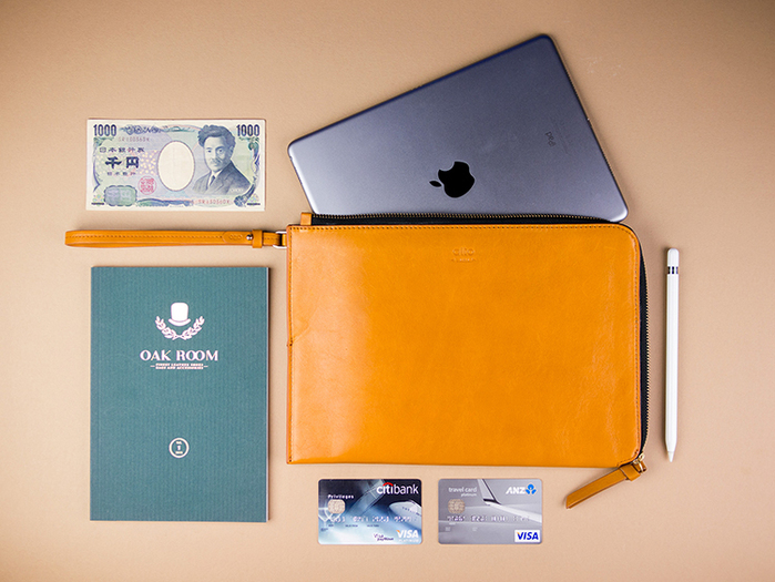 (複製)alto|iPad 9.7 輕便站立保護套 Stand Sleeve - Ocean (藍/灰)