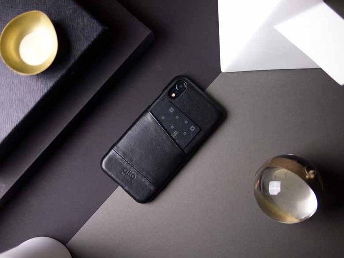 Alto|iPhone XR 皮革保護殼 Metro (渡鴉黑)