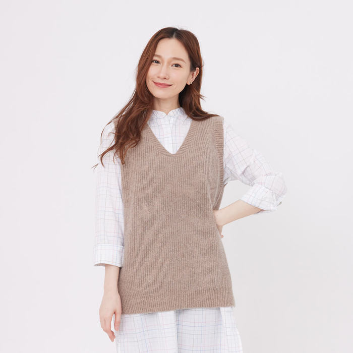 好我 so that′s me|ElmaV領羊毛混紡復古針織背心/奶茶 Free Size