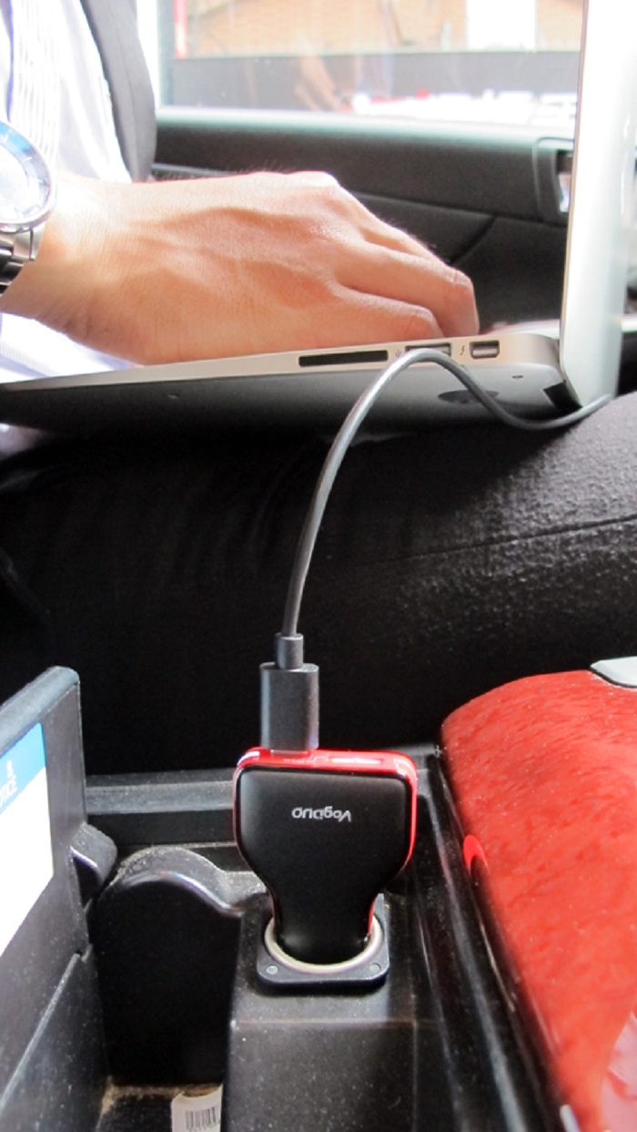 VogDUO | Cable Go 高速Type-C 2.0 To C 2.0傳輸充電線 (75cm)(經典黑)