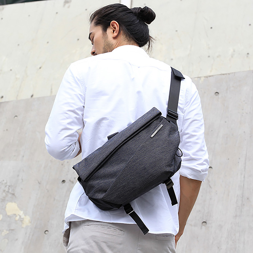 が大特価！が大特価！NIID X URBANATURE R1 Radiant Urban Sling ...