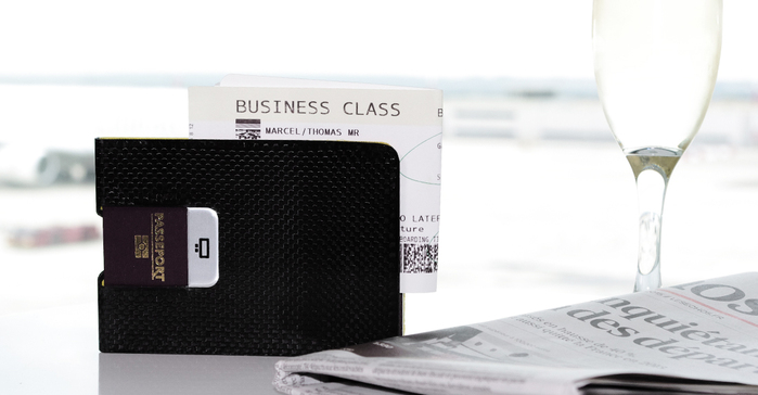 ÖGON|Carbon Passport Clip RFID安全防盜碳纖維護照夾