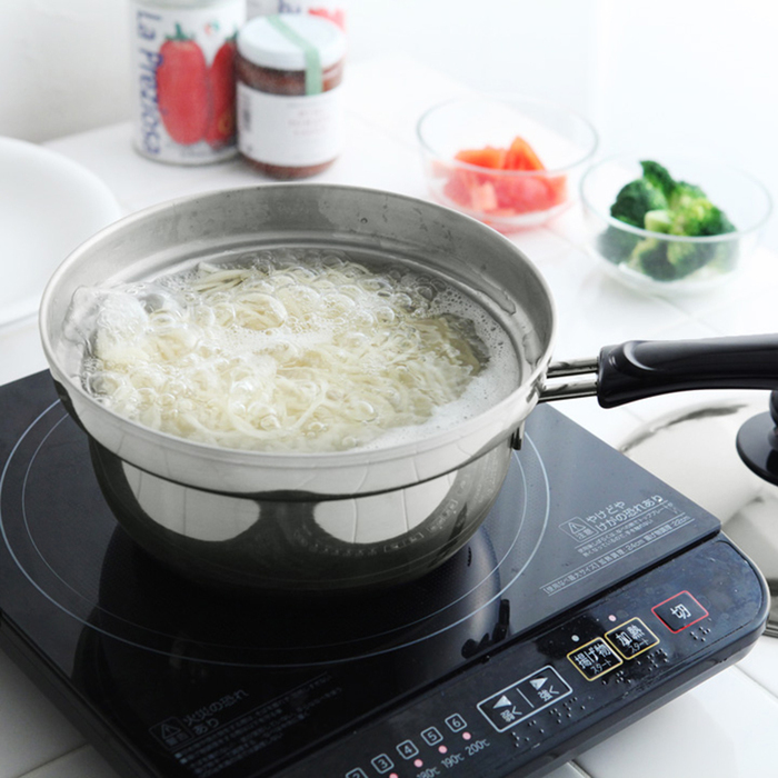 日本Arnest |日本製防溢出不銹鋼單手鍋-18cm