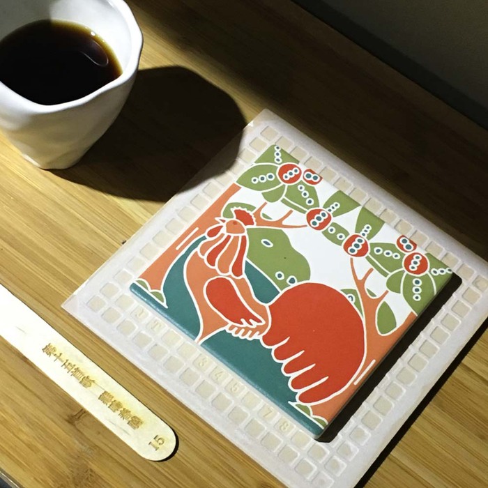 (複製)捲毛力卡QUEMOLICA|復古花磚吸水杯墊-喜蟲天降(銀)