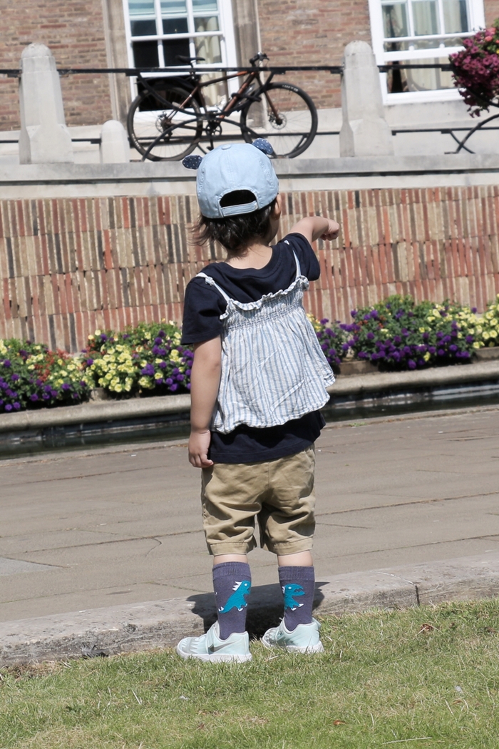 (複製)Leeds weather|FUN.童襪、Kids Socks.台灣製造(Drizzle Feeling、 黑白復古圖騰 )