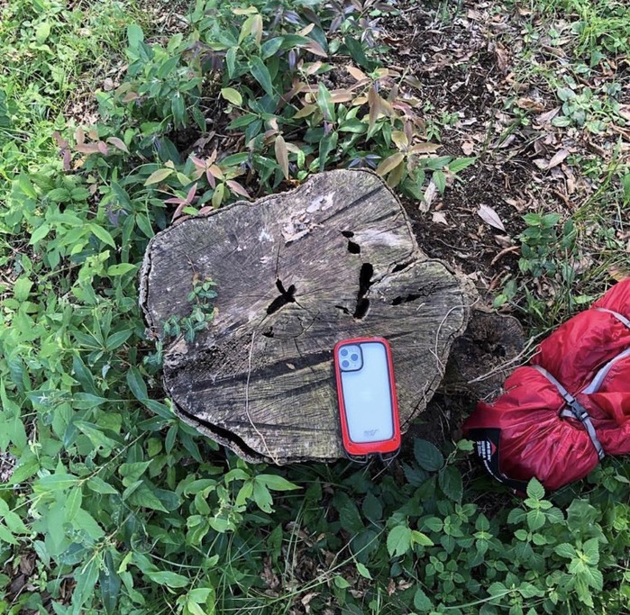 (複製)日本 ROOT CO.|iPhone 11 Gravity Hold. 雙掛勾+360度旋轉登山扣 - 共六色