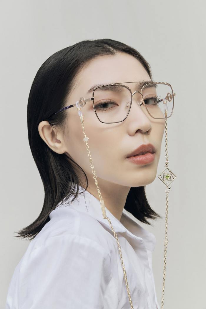 (複製)Miro Piazza|CRYSTAL 時尚藝術太陽眼鏡多功能吊鏈(霧銀)
