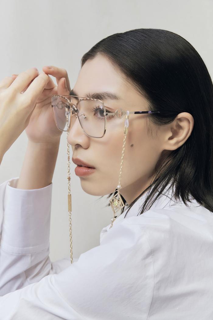 (複製)Miro Piazza|CRYSTAL 時尚藝術太陽眼鏡多功能吊鏈(霧銀)