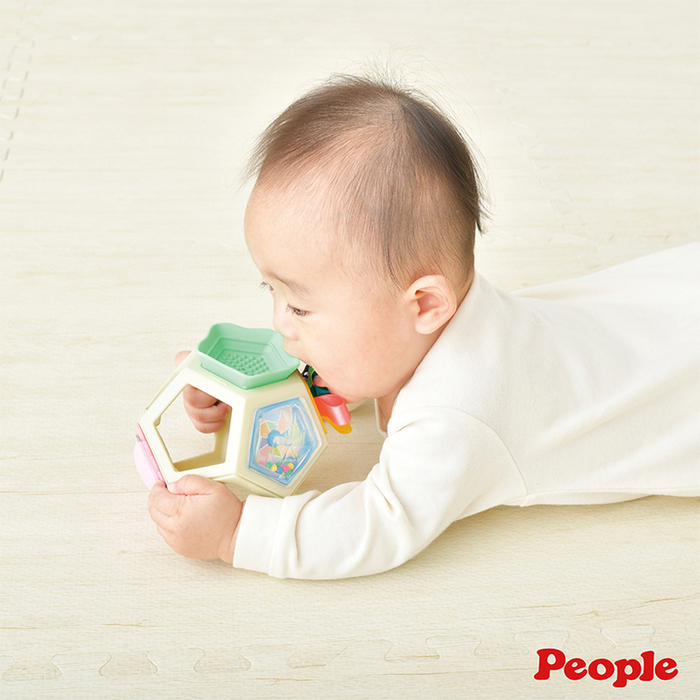 People|五感刺激洞洞球玩具(柔軟)