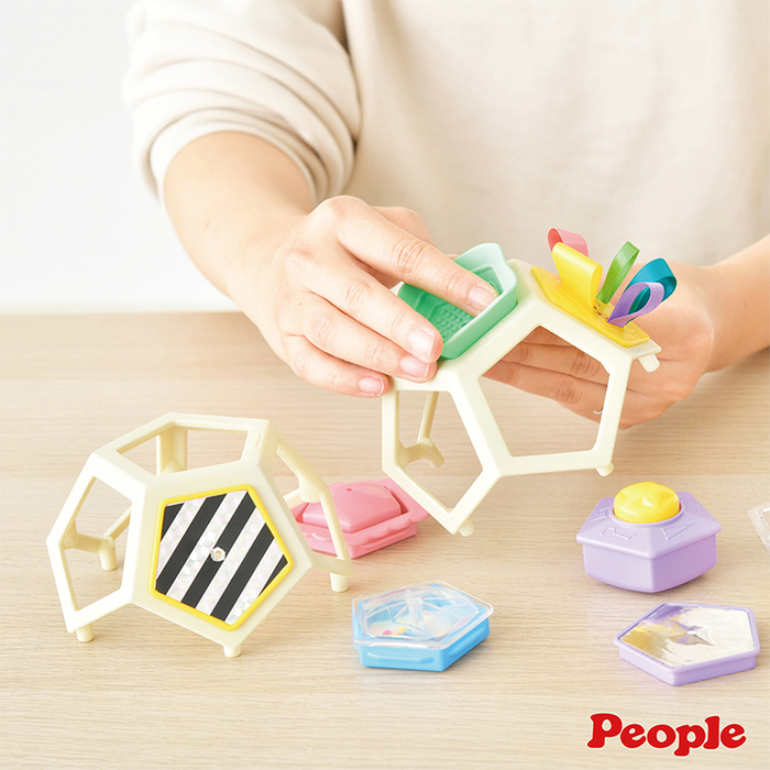 People|五感刺激洞洞球玩具(柔軟)